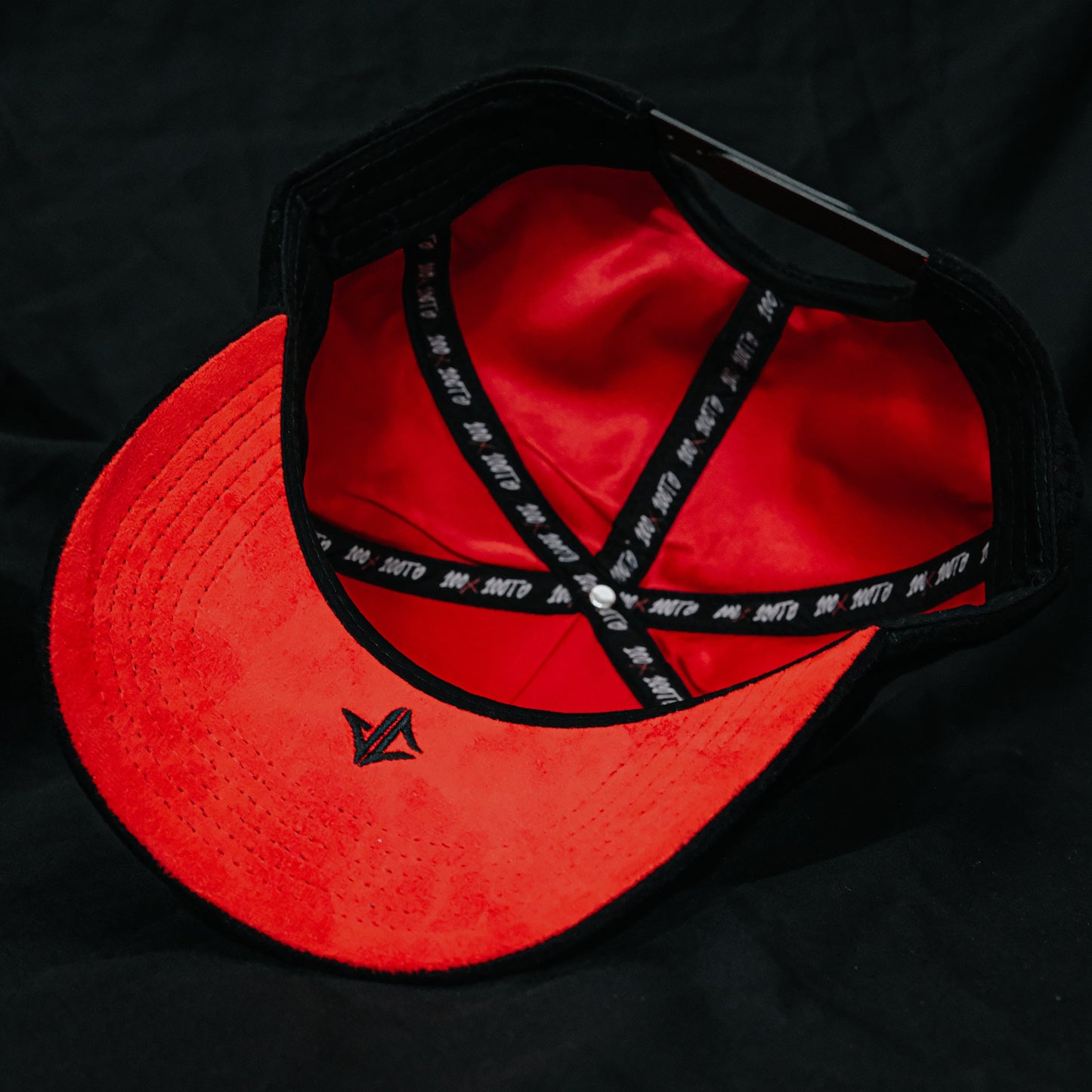 100x100to La Midnight Suede Cap